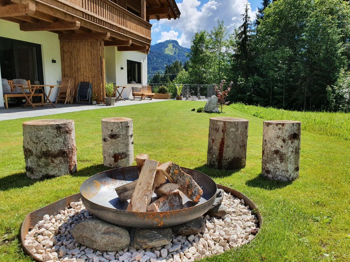 Zeitfrei Chalet Apartments Fieberbrunn Luaran gambar