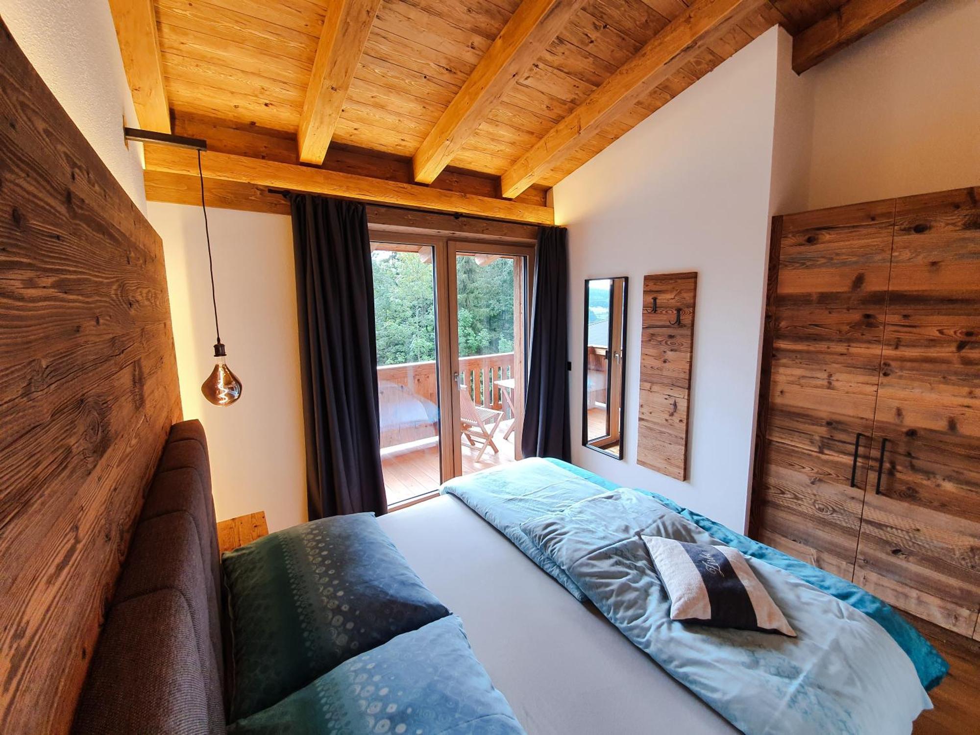 Zeitfrei Chalet Apartments Fieberbrunn Bilik gambar