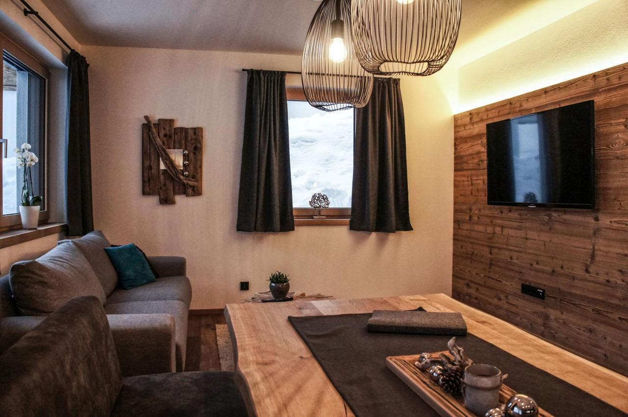 Zeitfrei Chalet Apartments Fieberbrunn Luaran gambar